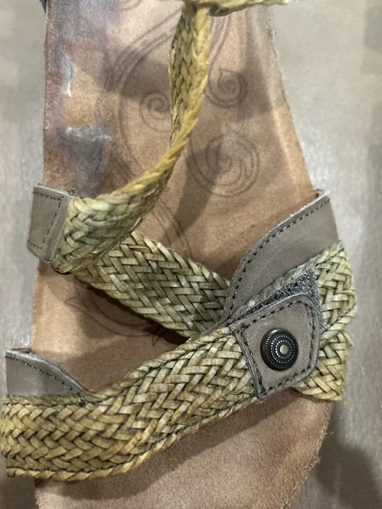 Taos Footwear Natural Beige Braided Comfort Sandal for Women - Picture 8 of 8